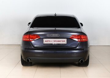 Audi A4 Вид 4