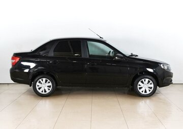 Lada Granta Вид 2